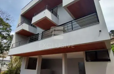Casa com 3 dormitórios à venda, 266,86 m² por r$ 1650.000,00 - cônego - nova friburgo - rj
