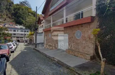 Casa com 4 dormitórios à venda, 372 m² por r$ 1650.000,00 - braunes - nova friburgo/rj