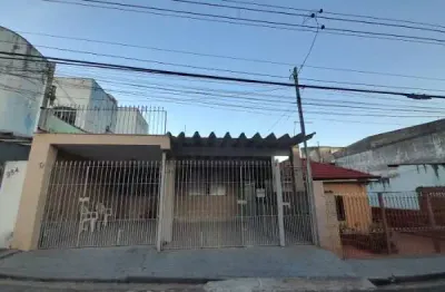 Casa térrea com 4 quartos à venda, 240m² por r$ 900.000