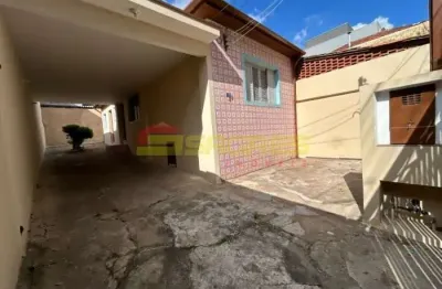 Casa térrea 176m² na vila isolina mazzei por r$ 2.200,00 locação e r$ 650.000,00 venda