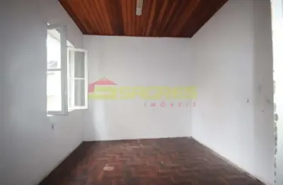 Casa à venda na Avenida Lacerda Franco, 1249, Cambuci, São Paulo por R$ 600.000