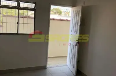 Casa em condomínio fechado com 1 quarto para alugar na Rua Guaraja, 334, Vila Mazzei, São Paulo
