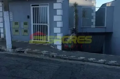 Sobrado em condomínio fechado no bairro da Vila Isolina Mazzei para Venda