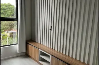 Alugo apartamento semi mobiliado (condominio incluso) com cozinha planejada e quarto planejada (cascavelpr)