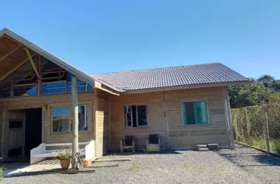 Casa com 2 quartos à venda na Avenida Dom Henrique II, Praia do Ervino, São Francisco do Sul