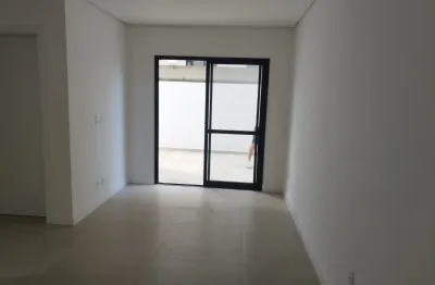 LIndo apartamento com terraço lateral no Bairro Nações em BC