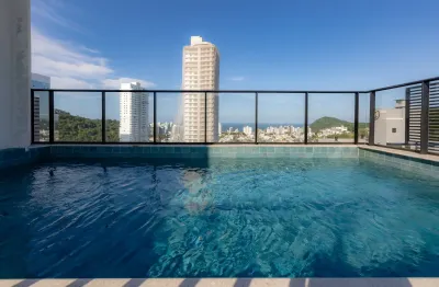 Lindo apartamento finamente mobiliado na praia que mais cresce . Praia Brava