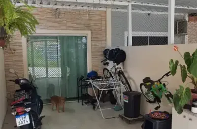 Excelente sobrado no Bairro Santa Clara em Camboriú prontinho para Morar