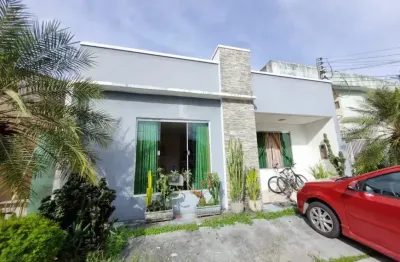 Casa de condomínio com 3 quartos à venda, 162m² - tarumã