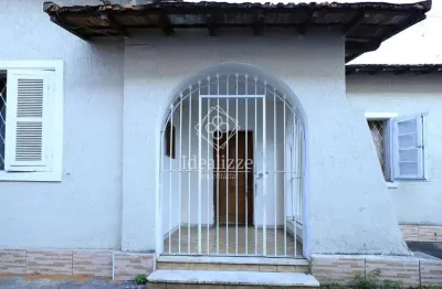 Casa para venda em volta redonda / rj no bairro conforto
