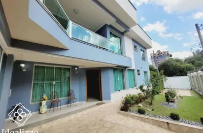 Casa com 4 quartos no bairro sessenta  – ampla, conservada e com quintal