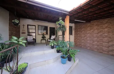 Casa para venda no bairro vila rica (jardim tiradentes) em volta redonda / rj