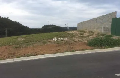 Terreno à venda na Reserva do Vale, Volta Redonda 