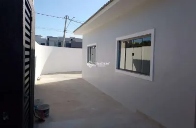Casa nova de esquina com 2 quartos sendo 1 suíte no arvoredo em pinheiral/rj