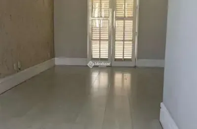 Apartamento a venda com 3 quartos e 3 vagas de garagem no aterrado em volta redonda