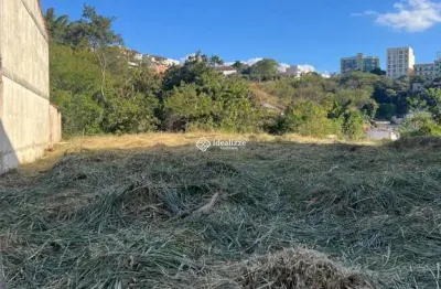 Terreno à venda no Jardim Amália, Volta Redonda 