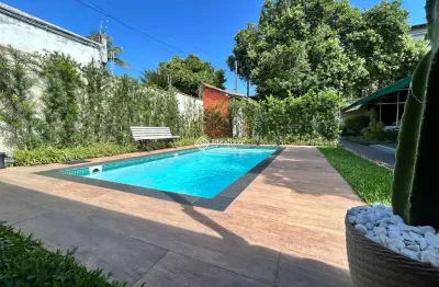 Casa com 03 quartos à venda no bairro Aero Clube - Volta Redonda/RJ