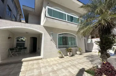 Casa com 4 quartos à venda na Rua Guaibê, Aparecida, Santos