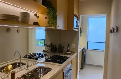 Apartamento 2 quartos com suíte e varanda com churrasqueira – condomínio club completo!