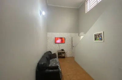 Oportunidade imperdível! casa com 3 quartos + suíte + ponto comercial – parque industrial