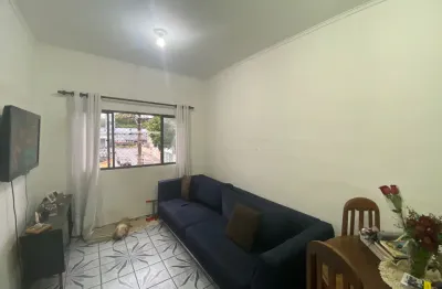 Apartamento de 2 Quartos, Excelente Localização para Venda.