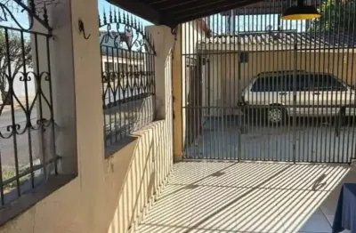 Oportunidade em uberaba: casa + cômodo comercial na vila são cristóvão!