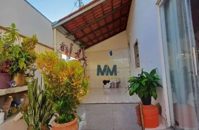 Casa com 4 dormitórios à venda, 117 m² por r$ 320.000 - jardim américa - uberaba/mg
