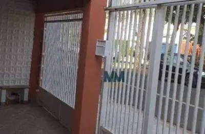 Casa com 3 quartos à venda na Rua Doutor Hildebrando Pontes, Mercês, Uberaba