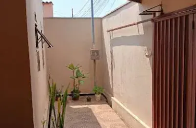 Casa com 3 dormitórios à venda, 109 m² por r$ 126.000,00 - residencial 2000 - uberaba/mg