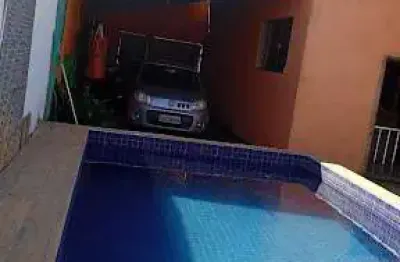 Casa com 2 quartos à venda na rua topázio, lourdes, uberaba, 300 m2 por r$ 400.000