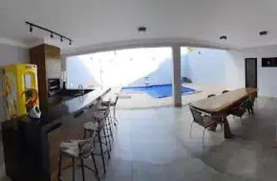 Casa com 2 quartos à venda na rua dair rosa machado, jardim maria alice, uberaba, 185 m2 por r$ 550.000