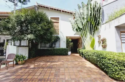 Casa de vila para venda em jardim paulista com 3 quartos, sendo 3 suítes, 216m²