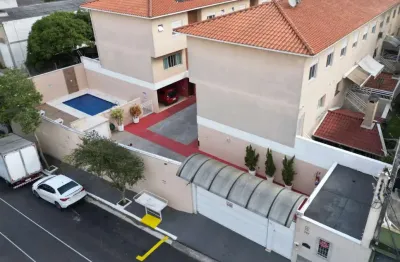 Casa em condomínio para venda com 3 quartos, sendo 1 suíte, 140m²