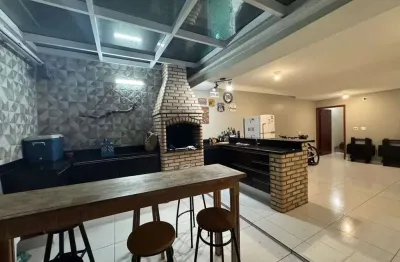 Sobrado para venda em nova petrópolis com 3 quartos, sendo 3 suítes, 285m²