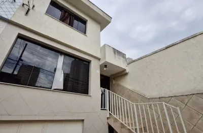 Casa com 3 quartos à venda na Rua Professor Piquet Carneiro, 4, Vila Paiva, São Paulo