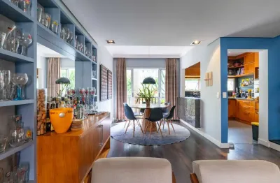 Casa no condomínio New England Condominium para venda com 3 quartos, sendo 2 suítes , 264m²