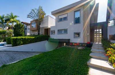 Casa no condomínio greentown para venda com 6 quartos, sendo 5 suítes, 450m²