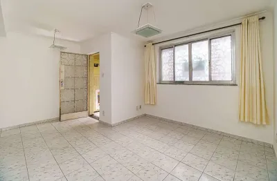 Casa com 2 quartos à venda na Rua Domingos Rodrigues, 252, Lapa, São Paulo