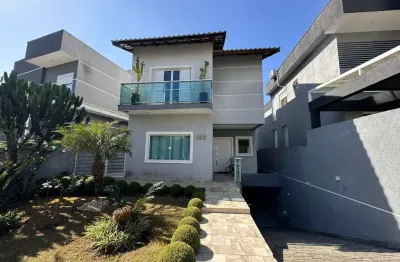 Casa no condomínio terras de são fernando para venda com 4 quartos, sendo 3 suítes , 340m²