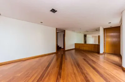 Duplex para venda em Indianópolis com 3 quartos, sendo 3 suítes , 198m²