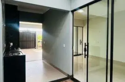 Casa à venda em rio verde - go com churrasqueira, 3 quartos, espaço aconchegante e armários