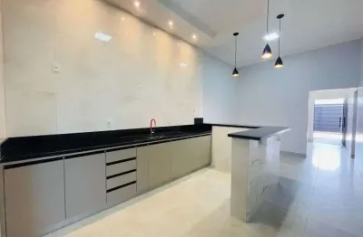 Casa à venda com estética moderna, churrasqueira, 3 quartos e espaço amplo em rio verde - go