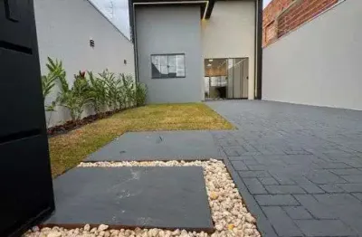 Casa em rio verde - go à venda com espaço aconchegante, acabamento moderno, 3 quartos e quintal