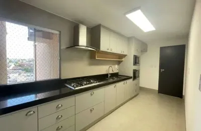 Duplex à venda em rio verde - go com churrasqueira, 4 quartos e espaço amplo
