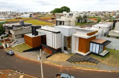 Sobrado à venda com piscina, armários embutidos, churrasqueira e 4 suítes em rio verde - go