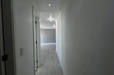 Lindo apartamento 2 dormt amplo com sacada e vista privilegiada