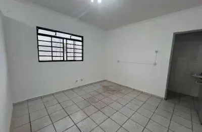 Sala comercial para alugar na Rua Jundiaí, 10, Centro, Vinhedo