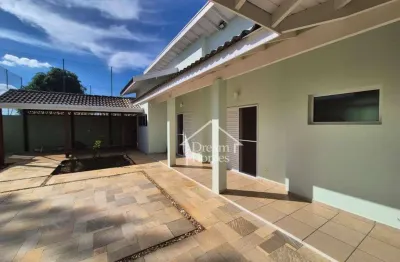 Casa com 3 quartos à venda, 250 m² - Condomínio Estância Marambaia - Vinhedo/SP