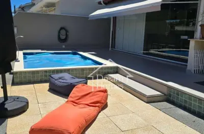 Casa com 3 quartos à venda- Condomínio Vivenda das Cerejeiras - Valinhos/SP