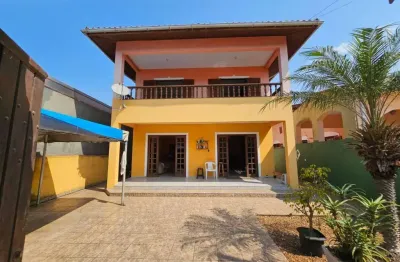 Casa com 3 quartos à venda na Rua Minas Gerais, 459, Umuarama, Ubatuba